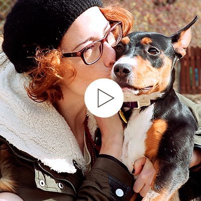 perro orejitas chica hipster