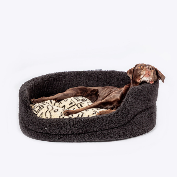 Sherpa Fleece Charcoal Arrows Slumber Bed Danish