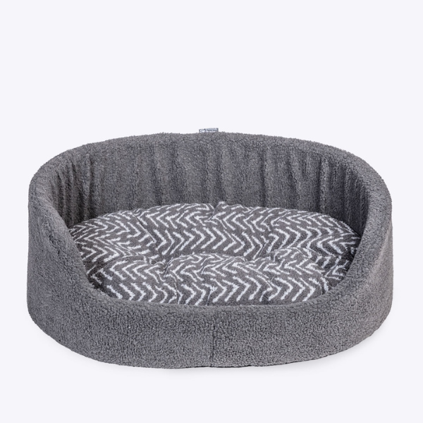 Sherpa Fleece Charcoal Arrows Slumber Bed Danish